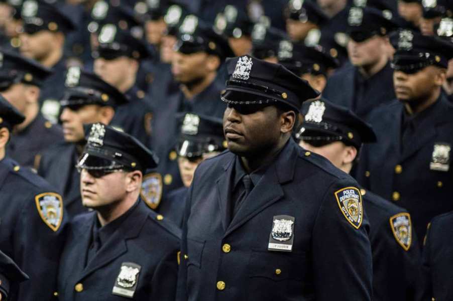 23-black-police-officer.w529.h352.2x