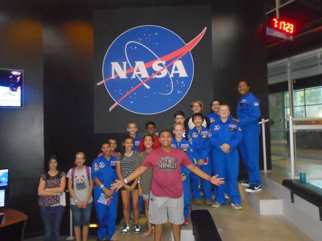 20451977_10155778068519728_875235129765785012_o (1).jpg