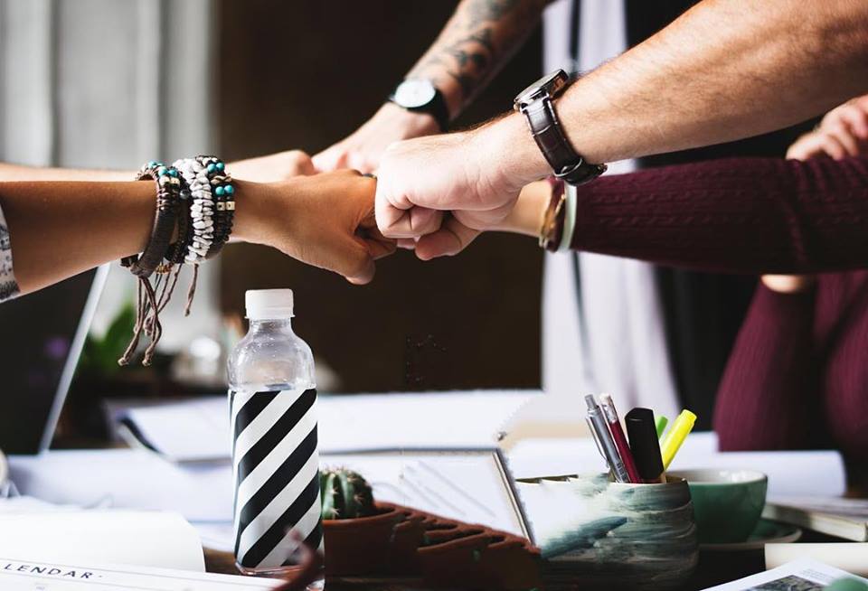 28058648_10156156777414704_2903582404996604528_n