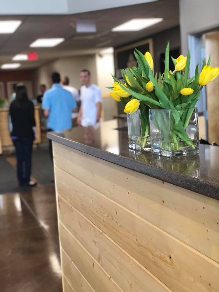 24068369_10156268882574704_2823746382646883188_n