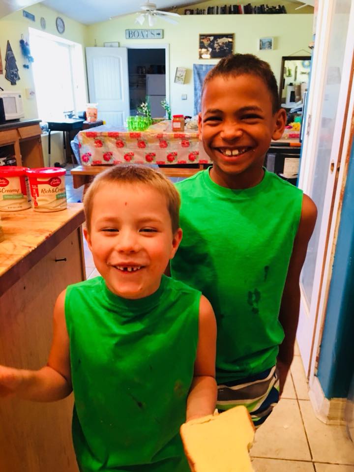 29357117_10214785930378207_6213802420057669632_n