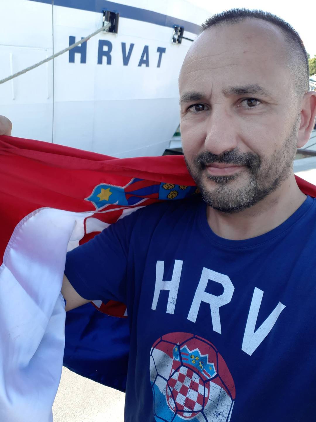 37073991_464456213980313_3746115276375064576_o