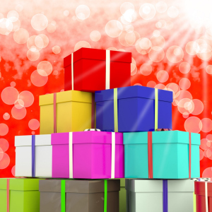Multicolored-giftboxes-with-bokeh-background-as-presents-for-the-family crop